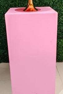 Large Pink Plinth with Cake Stand