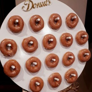 Round White Donut Wall - holds 17 donuts